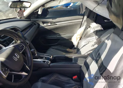 2019 Honda Civic Sport z USA, uszkodzony, nr VIN 2HGFC2F8XKH572302